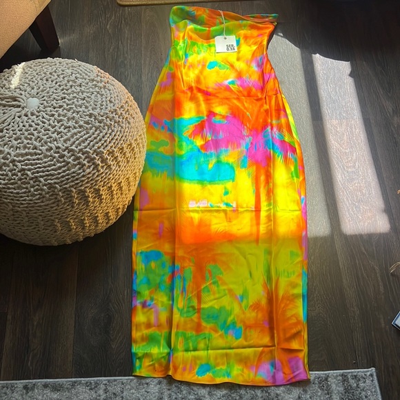 CERITH SILK STRAPLESS MIDI DRESS - Picture 2 of 8